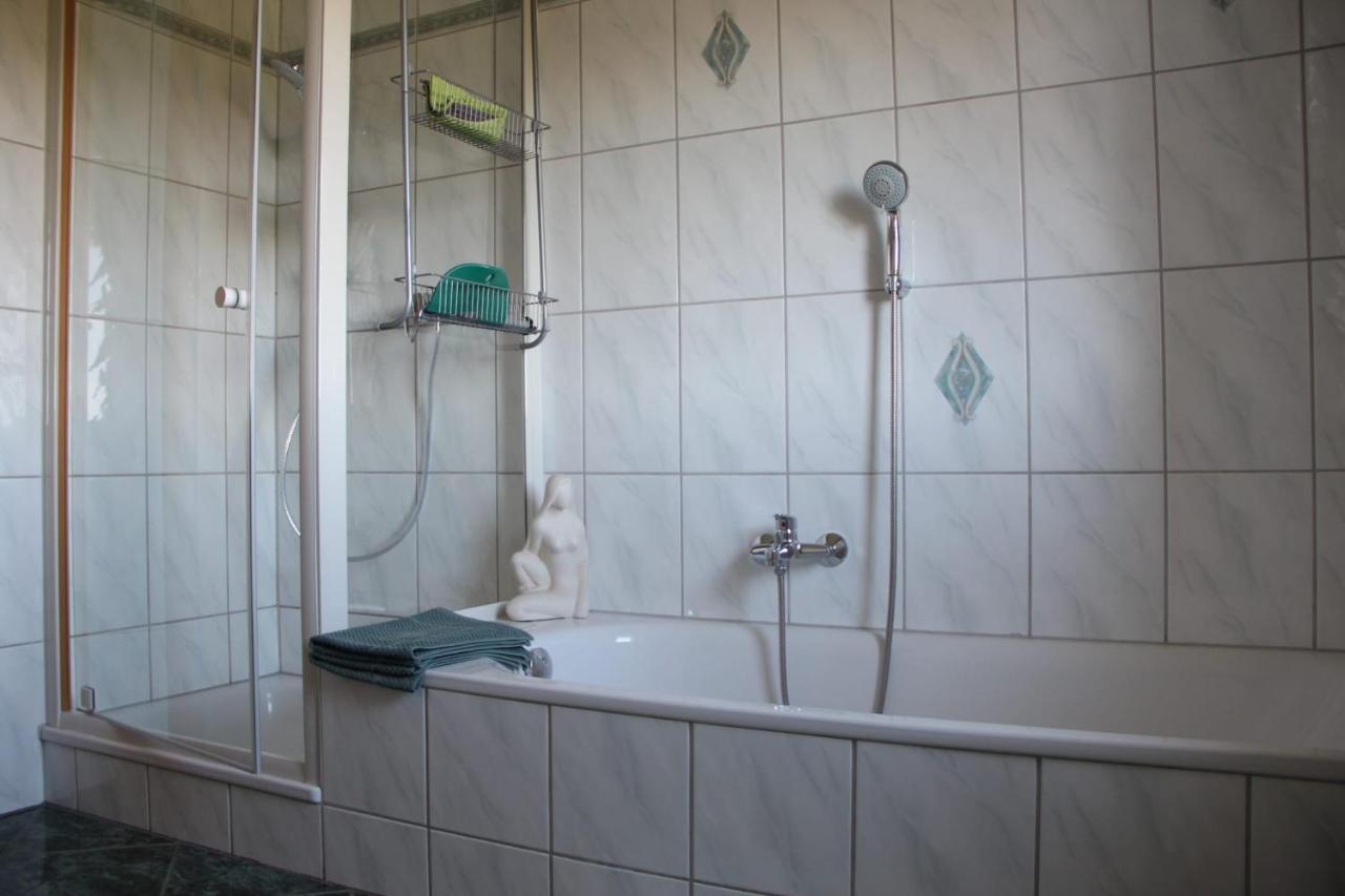 Ferienwohnung Knaub Bad Wildungen Esterno foto