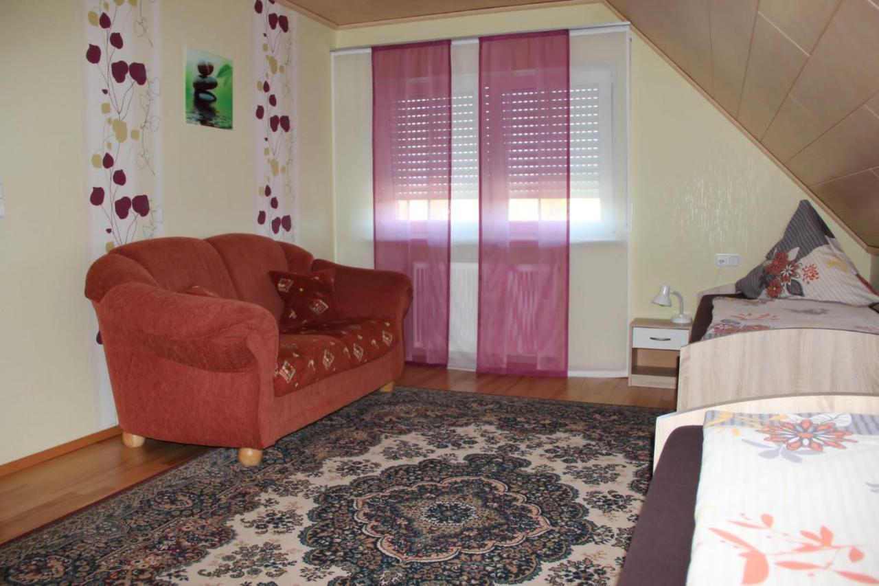 Ferienwohnung Knaub Bad Wildungen Esterno foto